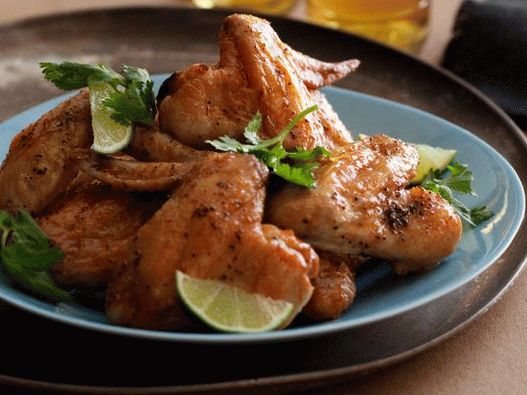 Foto de asas de frango picantes