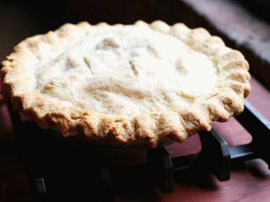 Torta de fotos com compota de maçã no vinho Sauternes