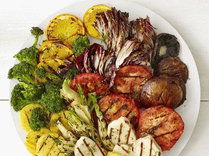 Foto de Polenta com legumes grelhados