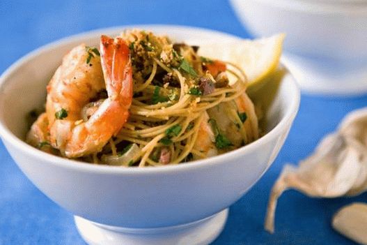 Camarão Scampi em molho leve