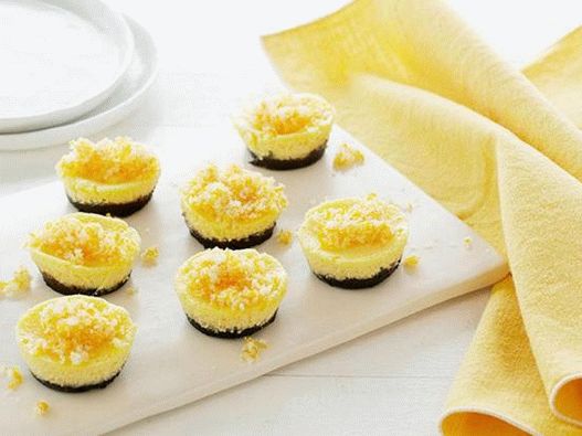 Servido de Cheesecake de Chocolate Laranja