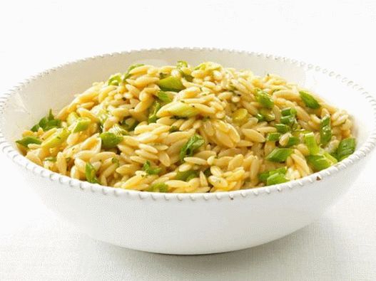 Foto do prato - risoto de macarrão Orzo com cebolinha