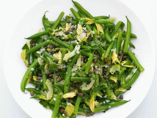 Foto - Salada de feijão verde e aipo