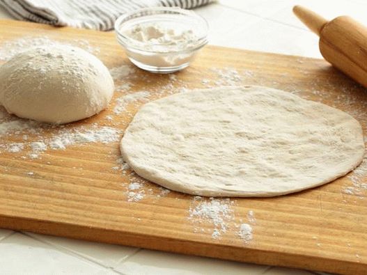 Foto massa de pizza simples