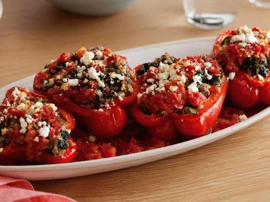 Pimentos bulgur recheados gregos