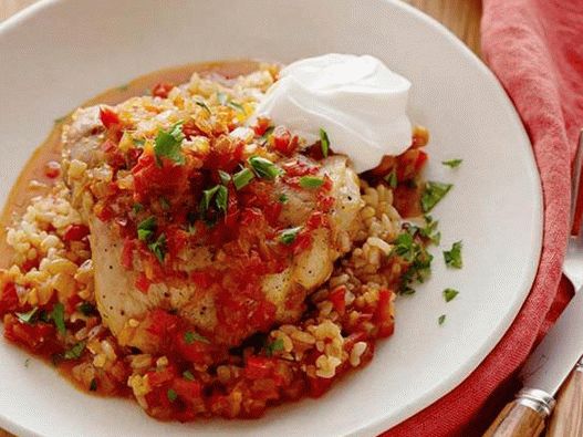 Caçarola com arroz e frango