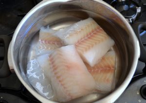 Salada de peixe Pollock