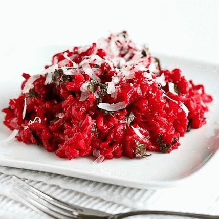 Foto arroz com beterraba e coco