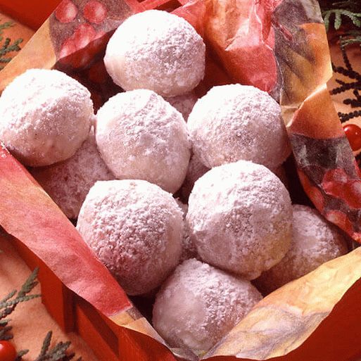Foto bolinhos de chá russos com cerejas