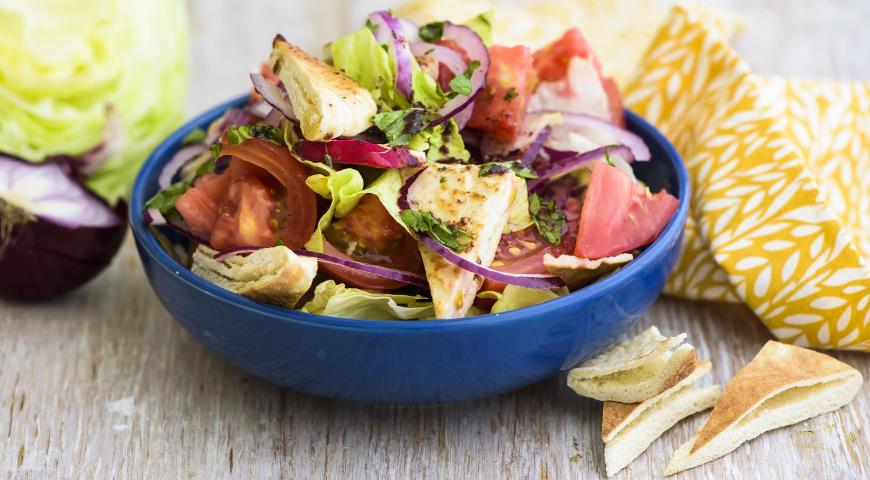 Salada "Fatush"