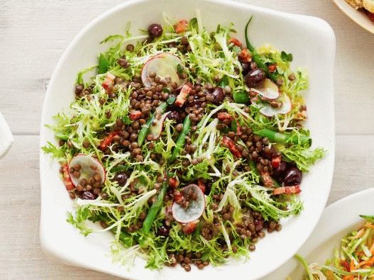 Salada de fotos de lentilhas verdes francesas