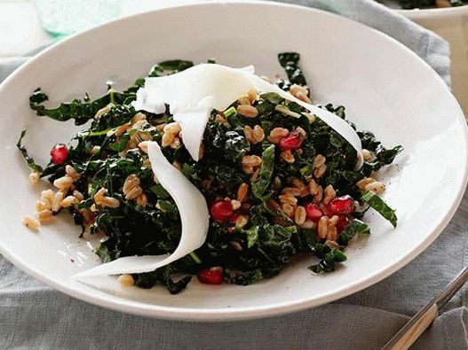 Photo Cale e salada de repolho soletrada
