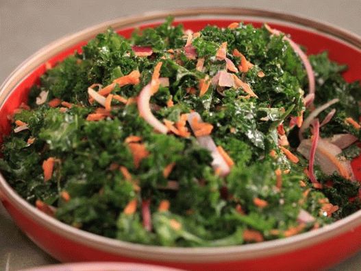 Salada de couve de couve da foto
