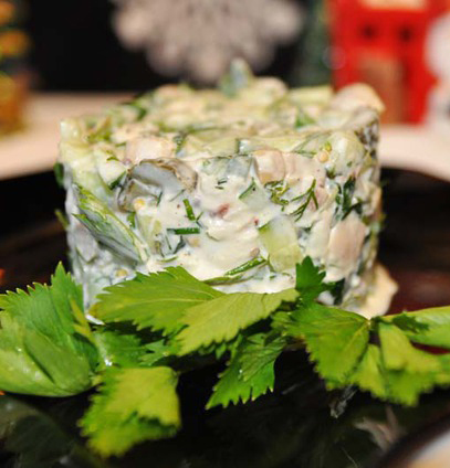Salada de aves de capoeira cozida
