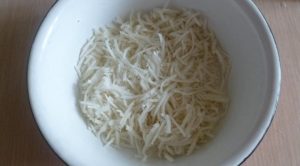 Salada de rabanete e nozes