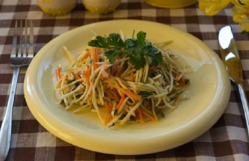Salada de rabanete verde