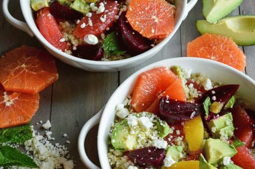Foto salada com beterraba e cítricos