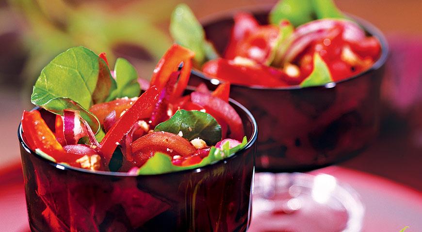 Salada carmesim
