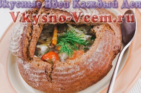 sopa de couve ácida diariamente em uma xícara de pão