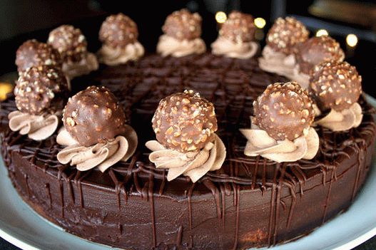 Cheesecake de Chocolate com Bolo de Nozes