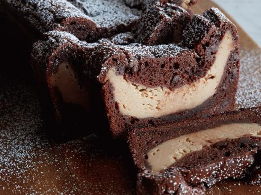 Photo Chocolate Roll com pasta de requeijão e manteiga de amendoim