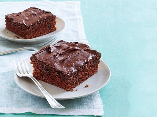 Foto de bolo de chocolate com abobrinha