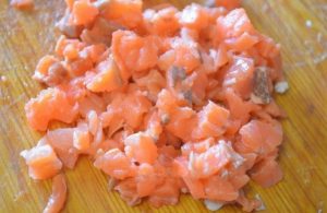 Bolas de queijo com salmão