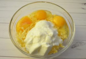 Queijo e bolo de carne