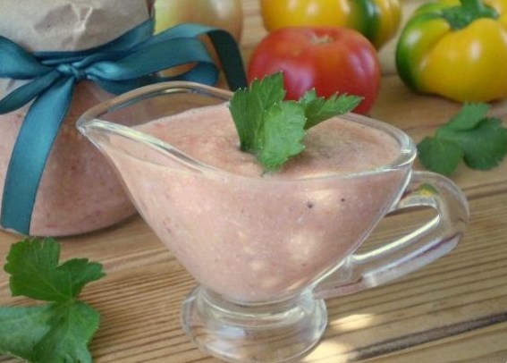 Adjika alimentos crus