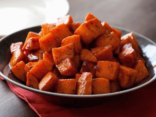 Foto Batata-doce assada com mel e canela