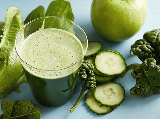 Photo Juice com repolho couve e sementes de chia