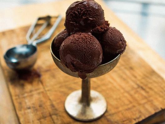 Foto de sorvetes de chocolate escuro