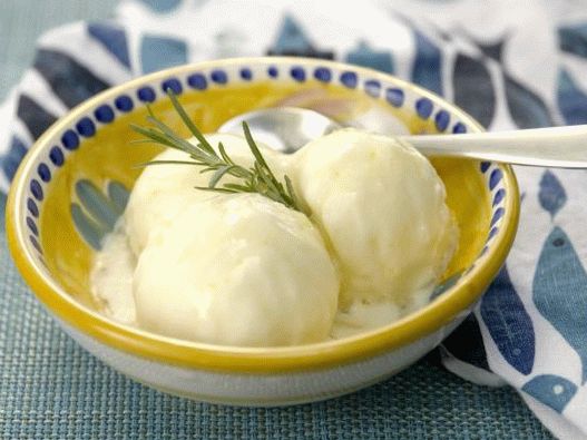 Foto Mascarpone sorbet com mel de alecrim