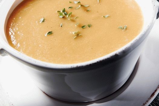Sopa de fotos de purê de abóbora com maçãs
