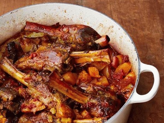 Pernas de carneiro marroquino Tajine