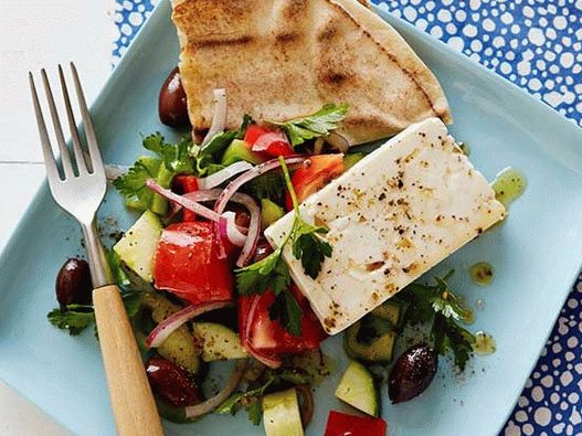 Foto de tapas da salada grega de Horiatiki