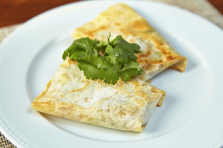 Salada pita quente
