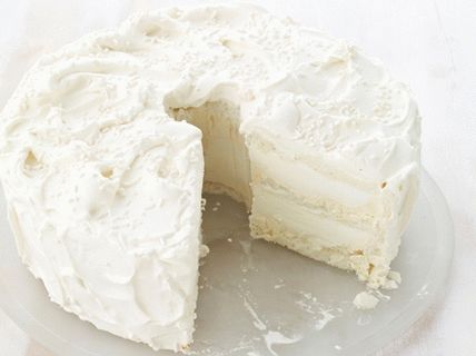 Foto de bolo de sorvete de baunilha com creme de malte