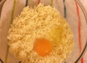 Bolinhos de massa com suluguni