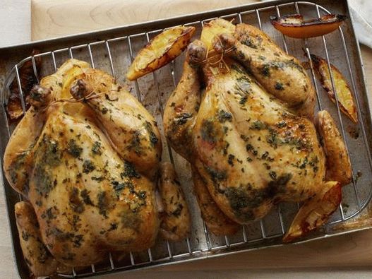 Frango no forno com limão e ervas