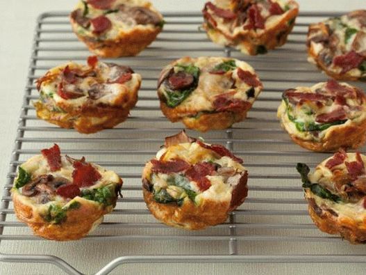 Foto do prato - quiche com peru, cogumelos e espinafre