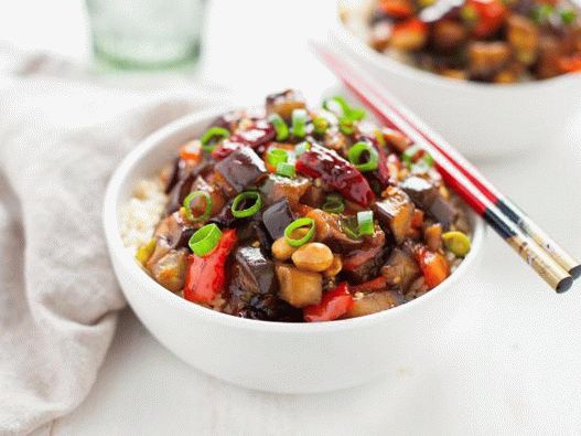 Foto de berinjela frita em chinês