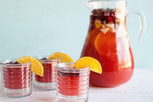 Foto sangria de inverno com cranberries